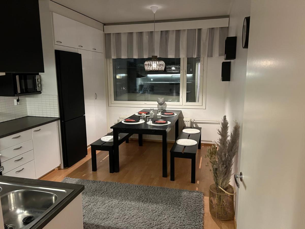 Keskustan Tilava Kaksio Apartment Рованиеми Екстериор снимка