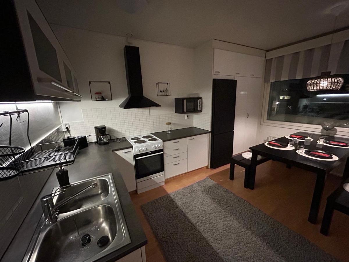 Keskustan Tilava Kaksio Apartment Рованиеми Екстериор снимка